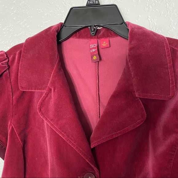 Red button up velvet jacket - Picture 2 of 5